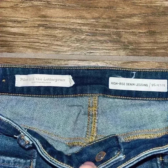 Pilcro and the Letterpress Anthropologie jeans - Picture 3 of 4